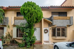 10088 SW 77th Ct, Miami, FL 33156, Sold 03/19/20