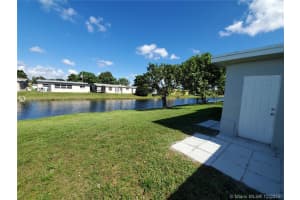 6861 NW 28th St, Sunrise, FL 33313, Sold 06/15/20
