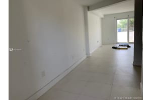 7904 West Dr #1, North Bay Village, FL 33141, Sold 07/02/20
