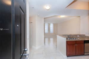 3001 NE 185th St, Aventura, FL 33180, Sold 10/16/20