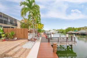 1008 NE 25th Ave, Hallandale Beach, FL 33009, Sold 03/27/20