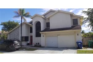 654 NE 205th Terrace, Miami, FL 33179, Sold 03/15/21