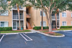 284 Village Blvd, Tequesta, FL 33469, Sold 04/16/20