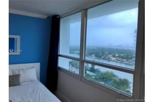 5445 Collins Ave, Miami Beach, FL 33140, Sold 11/10/21