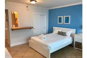 5445 Collins Ave, Miami Beach, FL 33140, Sold 11/10/21