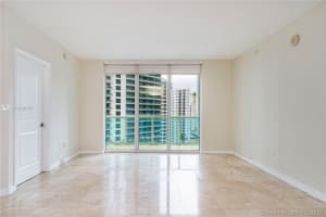 186 SE 12th Terrace, Miami, FL 33131, Sold 03/13/20