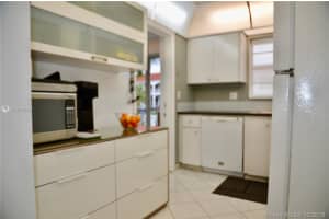 581 Blue Heron Dr, Hallandale Beach, FL 33009, Sold 02/14/20