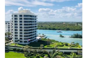 425 S Beach Rd #2r, Tequesta, FL 33469, Sold 05/13/21