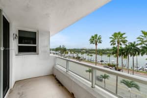 5005 Collins Ave # C5, Miami, FL 33140, Sold 07/06/21