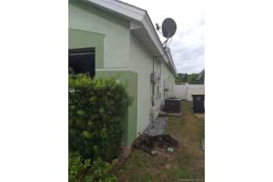 233 Therese St, Davenport, FL 33897, Sold 02/28/20