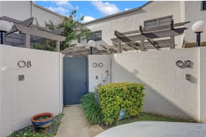 4702 SW 67th Ave APT O10, Miami, FL 33155, Sold 03/05/20