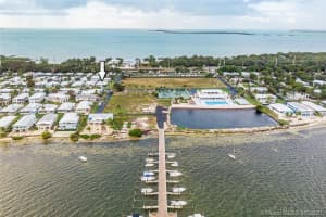 800 S Silver Cir, Key Largo, FL 33037, Sold 02/22/21