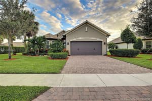 10570 Pisa Rd, Wellington, FL 33414, Sold 02/27/20