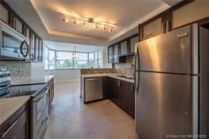 16546 NE 26th Ave #4g, North Miami Beach, FL 33160, Sold 04/20/20