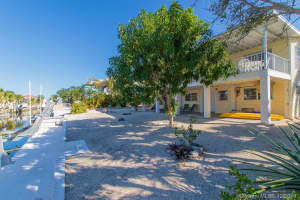 110 Bruce Ct, Marathon, FL 33050, Sold 07/02/20