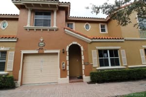 8501 NW 138th St, Miami Lakes, FL 33016, Sold 04/13/20