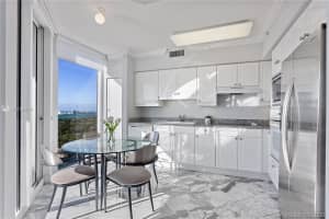 4779 Collins Ave, Miami Beach, FL 33140, Sold 04/26/21