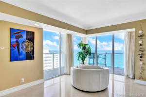 4300 N Ocean Blvd #19h, Fort Lauderdale, FL 33308, Sold 12/14/20
