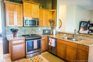 20437 SW 327th St, Homestead, FL 33030, Sold 03/25/20