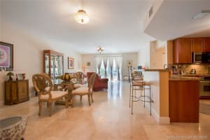 118 Zamora Ave, Coral Gables, FL 33134, Sold 07/10/20