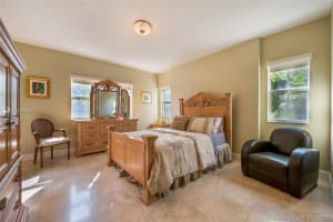 118 Zamora Ave, Coral Gables, FL 33134, Sold 07/10/20