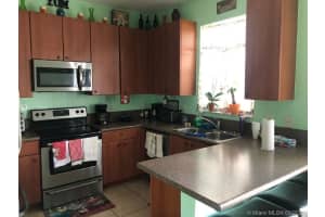 2113 NE 7th St, Homestead, FL 33033, Sold 03/09/20