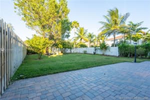 105 Gables Blvd, Weston, FL 33326, Sold 02/12/20