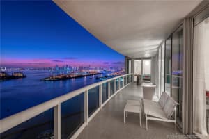1000 South Pointe Dr, Miami Beach, FL 33139, Sold 07/13/21