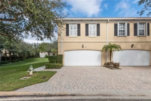 25 Oakleaf Ct, Jupiter, FL 33469, Sold 07/10/20