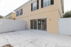 25 Oakleaf Ct, Jupiter, FL 33469, Sold 07/10/20