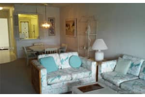 460 Paradise Isle Blvd, Hallandale Beach, FL 33009, Sold 11/10/20