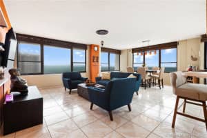 3505 S Ocean Dr, Hollywood, FL 33019, Sold 09/11/20