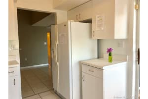 3295 NW 44th St, Oakland Park, FL 33309, Sold 03/17/21