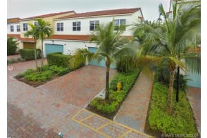 12450 NW 17th Ct, Pembroke Pines, FL 33028, Sold 04/23/20
