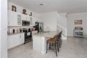 12450 NW 17th Ct, Pembroke Pines, FL 33028, Sold 04/23/20