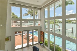 1200 S Biscayne Point Rd, Miami Beach, FL 33141, Sold 12/08/20