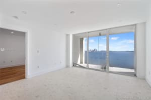 800 Claughton Island Dr, Miami, FL 33131, Sold 11/12/20