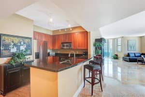 350 SE 2nd St, Fort Lauderdale, FL 33301, Sold 03/27/20