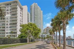 1408 Brickell Bay Dr # 907, Miami, FL 33131, Sold 06/01/21
