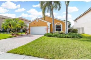 326 SW 194th Ave, Pembroke Pines, FL 33029, Sold 02/20/20