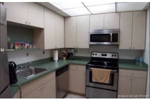 3725 S Ocean Dr, Hollywood, FL 33019, Sold 01/14/22