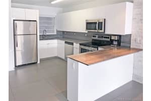 1331 Lincoln Rd, Miami Beach, FL 33139, Sold 07/15/20