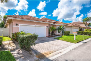 11520 SW 10th St, Pembroke Pines, FL 33025, Sold 11/23/20