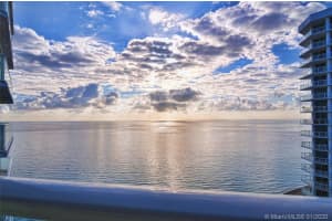 16445 Collins Ave, Sunny Isles Beach, FL 33160, Sold 05/05/21
