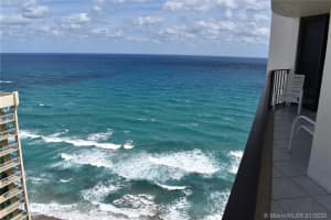 5420 N Ocean Dr # 101, Riviera Beach, FL 33404, Sold 02/28/20