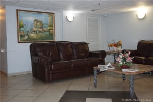 250 181 Dr, Sunny Isles Beach, FL 33160, Sold 02/21/20