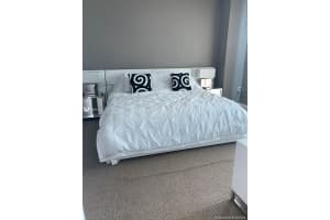 2101 Brickell Ave, Miami, FL 33129, Sold 03/07/22