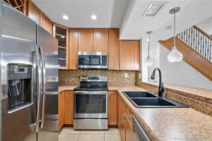 3320 NW 101st Ave, Sunrise, FL 33351, Sold 03/31/20