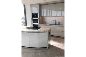 18975 Collins Ave, Sunny Isles Beach, FL 33160, Sold 12/01/21