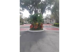 2880 N Oakland Forest Dr, Oakland Park, FL 33309, Sold 02/18/20
